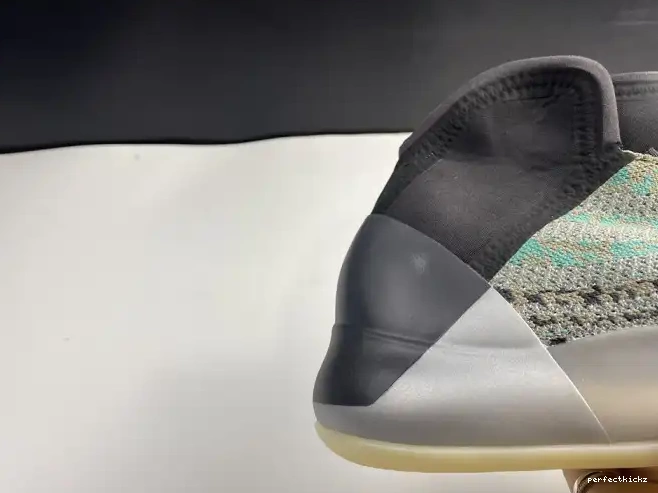 Adidas Blue Yeezy Teal QNTM G58864 0603